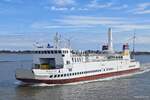 Die  Ostfriesland  (IMO 8324622, Baujahr 1985, Umbau 2015 auf LNG-Antrieb und Verlängerung um 15m) verläßt Borkum zur Überfahrt nach Emden.