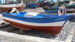 Frisch gestrichen - Fischerboot (FN.1475.L) MENINO  im Hafen von Câmara de Lobos (Südküste Madereis - 06.03.2014)