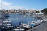 Der Hafen von Cala Radjada im Oktober 2009.