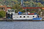 Schubboot TCHANTCHES II, ENI 06002494, BJ 1968; L 19,4 B 10,32 m; gebaut von der Werft: Verolme in Heusden (NL); liegt nahe der Firma Somef auf dem Albert Kanal, am Kai bei der Firma vertäut.