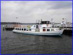 MS Kohlhase. Ein Fhrschiff der BVG (Berliner Verkehrsbetriebe) auf der Linie F10. Diese verkehrt zwischen dem S-Bahnhof Wannsee und Alt-Kladow auf der Havel. Hier am Anleger Wannsee. Es ist mit 4,4km und einer Fahrzeit von 20 Minuten die lngste Fhrverbindung der BVG. Daten zur Kohlhase: L=24,22m, B=4,81m. Foto: 27.02.2008