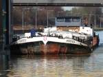 MS Andromeda ENI 9551068 / L 67m - B 8.20m - T 813
Gemeldet in Decin CZ

Hier einfahrend Schleuse Mnster am 30.11.09.
