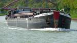 Motorschiff Drebkau ENI 04030690 / L 67m - B 8.20m - T 908

Zu Berg im DEK bei Riesenbeck am 18.05.10.