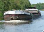 MS Henny  ENI 0440470 - L 85m - B 9.50m - Tg 2.93m - T 1546. / Gemeldet in Duisburg/D. Bergfahrend in Haren/Ems am 5.06.10.