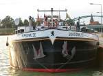 MS Borsigwalde  ENI 04024070 - L 70m - B 8.00m - Tg 2.50m - T 799. / Gemeldet in Berlin/D. Bugansicht am Hafen Riesenbeck vom 11.08.09.