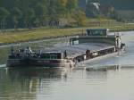 MS Aqua Verde  ENI 04000070 - L 85m - B 9.50m - Tg 2.80m - T 1506 - PS 750-Deutz - Bj 1925 in Bolnes/NL./ Gemeldet in Eberbach/D. Zu Tal in Birgte am 25.10.2010.