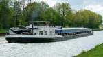 MS Alster  ENI 04020080 - L 80m - B 9.50m - Tg 3.00m - T 1516 - PS 960-Deutz - Bj 1972 in Randonksveer/NL./ Gemeldet in Buxtehude/D. Zu Berg in Bergeshvede am 16.05.2010