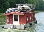 Freizeitboot Freeda - Diese interessante Konstruktion fuhr am 13.07.2009 im DEK zwischen Venhaus und Hesselte zu Tal.