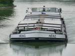 GMS Heinz - 04600800 - Lnge: 85,00 m - Breite: 9,00 m - Tiefgang: 2,83 m -Tonnage: 1459 t - PS 900-MWM - Bj 1964 bei Lankewerft in Berlin-Spandau - Gemeldet in Haren/Ems/D. Zu Tal in Bevergern an der Dreierwalder Brcke am 30.06.2010.