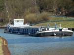GMS Isala - 02204465 - Lnge: 80m - Breite: 8.20m - Tiefgang - 2.53m - Tonnage: 1121 - PS 829-Deutz - Bj 1955 bei Bayerische Schiffswerft Erlenbach - Gemeldet in Bydgoszcz/PL. Zu Berg in Bergeshvede am 21.03.2011.