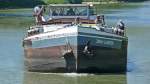 GMS Jana-Laureen - 04011230 - Lnge 67.00m - Breite: 8.20m - Tiefgang: 2.50m - Tonnage: 892 - PS 460-Modag - Bj 1943 bei De Hoop in Lobith - Gemeldet in Hannover/D. Hier vor Schleuse Rodde zu Berg am 3.06.2010.