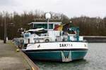 GMS SAKETA (ENI:06004091) L.80,14 m B.8,20 m T 1258 Flagge Belgien am 31.12.2021 am Liegehafen in Datteln.