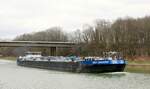 TMS  HEDY JAEGERS  (ENI 02335753 , 85 x 9,60m) befuhr am 26.03.2025 den  MITTELLANDKANAL  vor dem Nassen Dreieck zu Tal.