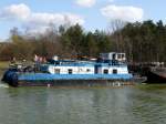 Polnisches Schubboot NAWA S2, Wrocław (Breslau), SB - 08351039, mit Schubleichter SL 19 auf dem Elbe-Seitenkanal bei Bad Bevensen; 24.03.2011  