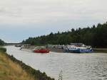 Schiffsbegegnung im Elbe-Seitenkanal Höhe Hafen Lüneburg am 20.07.2019.