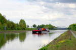 Blick auf den  ELBE-SEITENKANAL  zw.