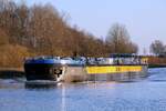 TMS  SVENJA REICH  (IMO 04813690 , 86 x 9,60m) befuhr am 25.02.2026 den  ELBE-SEITENKANAL  zw. L�der und Bad Bodenteich zu Tal.