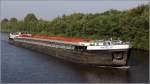 MARIËLLE (ENI 02321716) ist am 17.09.2014 auf dem Küstenkanal Richtung Oldenburg unterwegs. Sie wurde 1973 gebaut, ist 85 m lang, 8 m breit und hat eine Tonnage von 1.398 t. Heimathafen ist Farmsum (Niederlande). Frührere Namen: TIGER, SHALIMAR.