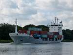 Containerfrachtschiff NOR FEEDER, Bj 1998, Flagge Gibraltar,  MMSI 236362000, IMO 9144689, L 101 m, B 18 m, Motorleistung 3875 KW, Geschwindigkeit 15 kn, auf dem Nord- Ost- See Kanal am 18.09.2013.