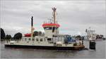 Die 1960 gebaute Fähre STRALSUND (ENI 05041910) überquert am 04.07.2017 bei Breiholz den Nord-Ostsee-Kanal. Sie ist 29,07 m lang und 9,02 m breit.