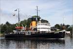 Der 1933 gebaute Dampfeisbrecher STETTIN (IMO 8882923) ist am 06.07.2017 im Nord-Ostsee-Kanal Richtung unterwegs, um zum Dampf Rundum nach Flensburg zu fahren. Die STETTIN ist 51,75 m lang und 13,43 m breit. Heimathafen ist Hamburg.