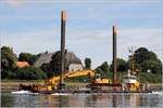 Die 1984 gebaute MARTIN FRIEDRICH (IMO 8745876) ist am 06.07.2017 auf dem NOK bei Sehestedt unterwegs. Dieses selbstfahrende Arbeitsschiff hat eine Länge von 39,98 m und eine Breite von 10,35 m. Es kann mit verschiedenen Zusatzgeräten ausgerüstet werden, auf dem Foto z.B. mit einem Hydraulikbagger. Zwei bis drei Ankerpfahle können gesetz werden, sie kann sich aber auch trockenfallen lassen. Heimathafen ist Brake. Zwischenzeitlicher Name: BETA MUSING.