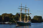 Alexander von Humboldt 2, ein Dreimastsegler,  Das Schiff ist als Bark getakelt.