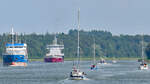 Schiffsverkehr auf dem NOK (Nord-Ostsee-Kanal). Aufnahme vom 24.07.2021