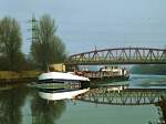 Tankschiff  Dettmertank 93  auf Rhein-Herne-Kanal zwischen Essen und Gelsenkirchen (30. November 1991)