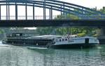 GMS Ready - 02321407 - Lnge: 85 m - Breite: 9.00 m - Tiefgang: 2,81 m -Tonnage: 1434 t - PS 900-MWM - Bj 1964 bei Lankewerft in Berlin - Gemeldet in Rotterdam/NL. Zu Tal in Dorsten am 28.06.2011.