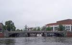 Brücke in den Amsterdamer Grachten, 10.06.2007.