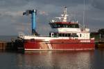 MV Achiever - Serviceschiff der Northern Offshore Services für EnBW, Aufnahme im HAfen Barhöft am 11.08.2014.