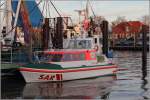 Die 1993 gebaute HERMANN ONKEN ist ein Seenotrettungsboot der 8,5-Meter-Klasse der DGzRS. Sie ist in Fedderwardersiel stationiert, wo ich sie am 23.112013 vor die Linse bekam. 