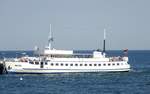 Am 12.08.2020 legt das Seebäderschiff BALTICA (IMO: 5302063) fahrplanmäßig um 10 Uhr von der Seebrücke Kühlungsborn ab mit Kurs Warnemünde. Das Schiff wurde am 10. Januar 1959 in der Husumer Schiffswerft auf Kiel gelegt, im Mai 1959 fertig gestellt und als Rüm Hart an die  Wyker Dampfschiffs-Reederei Föhr-Amrum abgeliefert. Seit 1999 ist das 48,80 Meter lange und 8,30 Meter breite Schiff für die BSTW Baltic Schiffahrt und Touristik auf Ostseerundfahrten von Rostock und Warnemünde mit einer Geschwindigkeit von maximal 12 Knoten unterwegs. Das Schiff hört auf das Rufzeichen 	DJCC.