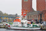 Seenotsrettungskreuzer / SAR-Boot HANS HACKMACK am 12.11.2020 im Hafen von Neustadt / Holstein