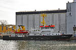 CAPELLA (IMO 9296949), Vermessungsschiff des Bundesamtes für Seeschifffahrt und Hydrographie, am 28.4.2021 im Hafen von Neustadt/Holstein 