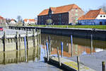 Der Innerhafen in Tönning (Nordfriesland) bei Niedrigwasser. Aufnahme: 31. März 2020.