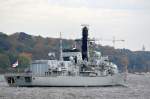 Nachschuss auf die am 19.10.13 in Hamburg einlaufende Fregatte F81 HMS Sutherland Flagge:Grobritannien Lnge:133.0m Breite:16.0m