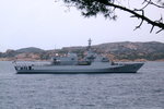 Patrouillenschiff  'Orione' (P410) der italienischen Marine kreuzt vor dem Hafen von Palau, Sardinien.