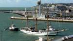 Die Guayas mit dem Schlepper VB Octeville 11 am 18.09.2012 im Hafen von le Havre.