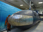 Das kleine jugoslawische U-Boot P-913 Zeta ist Teil der Ausstellung im Park der Militärgeschichte in Pivka.