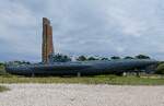 U-995 (L=67,1m; B=6,2m; H�chstgeschwindigkeit: 17,7Kn) wurde im Sept.1943 in Dienst gestellt, und befindet sich seit Feber 1972 als Museumsschiff vor dem Marinedenkmal in Laboe; 260617