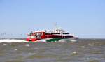 Halunder Jet, am 30.04.2011 auf der Nordsee vor Cuxhaven.