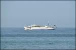 Das Seebderschiff  Baltica  ist am 09.07.13 bei Khlungsborn-Ost in Richtung Ostseebad Rerik unterwegs. 