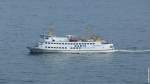 Fahrgastschiff DANIA unterwegs auf der Ostsee bei den Kreidefelsen vor Rügen am 26.09.2012