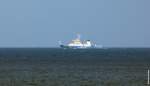 Ein Schiff der Küstenwache ist auf der Ostsee unterwegs in Höhe von Baabe (Mönchgut, Rügen, 30.09.2012)