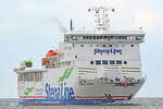 STENA VINGA (IMO 9323699) am 2.5.2021 in der Ostsee vor Lübeck-Travemünde