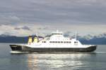 Die F/S  Tresfjord  der neugegrndeten Verkehrsgesellschaft Fjord 1 auf dem Romsdalsfjorden.