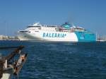 SF Alhucemas Balearia am 13.04.2014 im Hafen von Denia vor der Abfahrt nach Palma de Mallorca