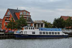 Mitte August 2021 war im Wolgaster Hafen das Fahrgastschiff DER STRALSUNDER zu sehen.